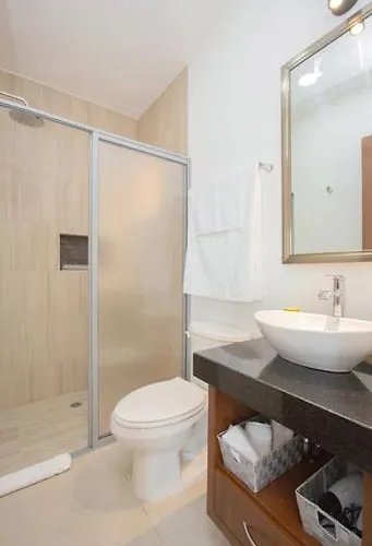 Riviera Suites Aparthotel Playa del Carmen