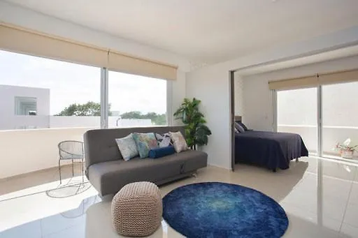 Aparthotel Riviera Suites